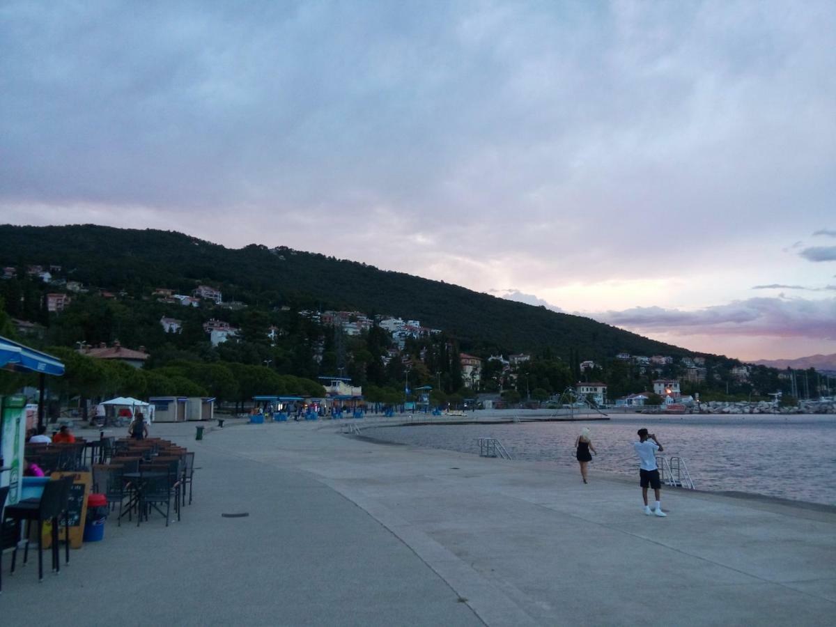 Villa Zajednica Ičići Kültér fotó